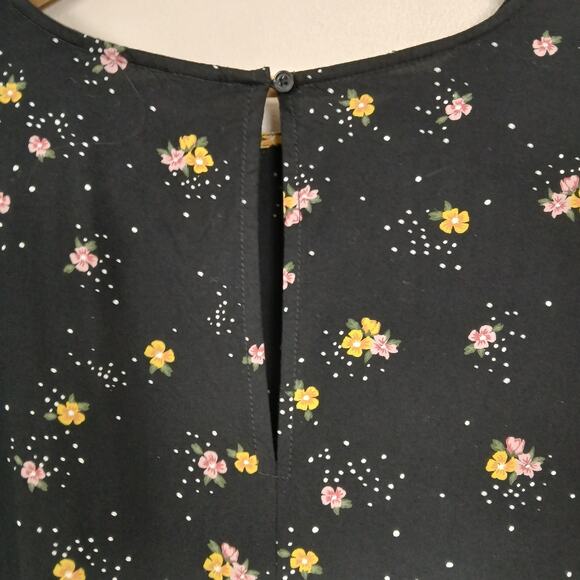 Old Navy Dress Women Medium Dark Floral Boho Cottagecore Ruffle Parisian Casual - Picture 9 of 13